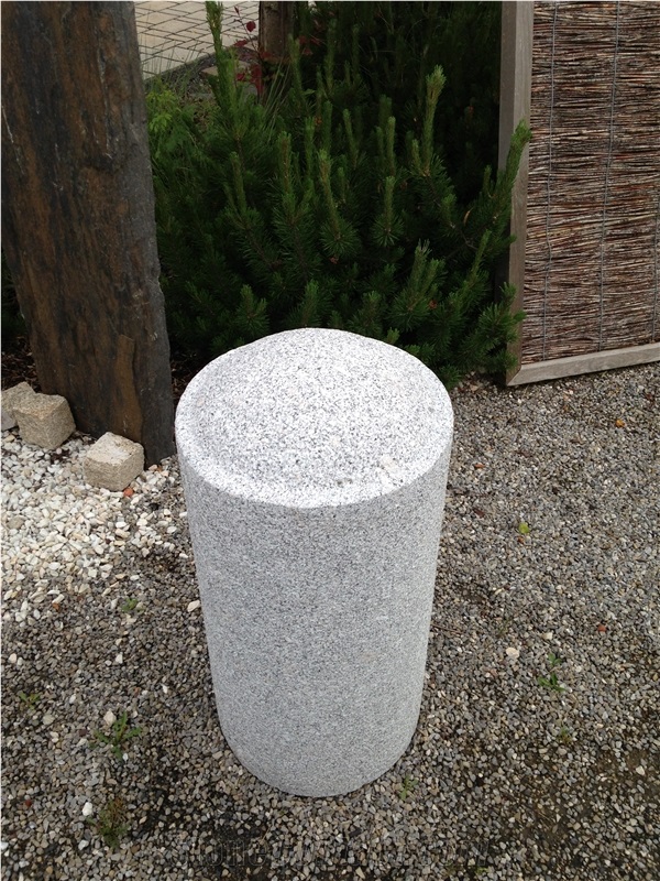 Columns/Irregular Pillars/Palisades/Pollers