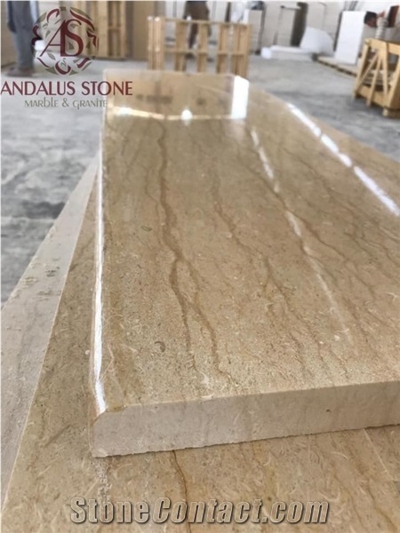Silvia Mania Marble Bullnosed Edge Steps
