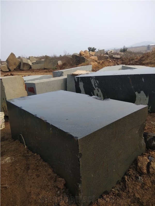 Black Granite Blocks or Dolerite
