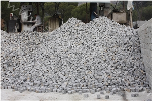 Bergama Grey Granite Cube Stone