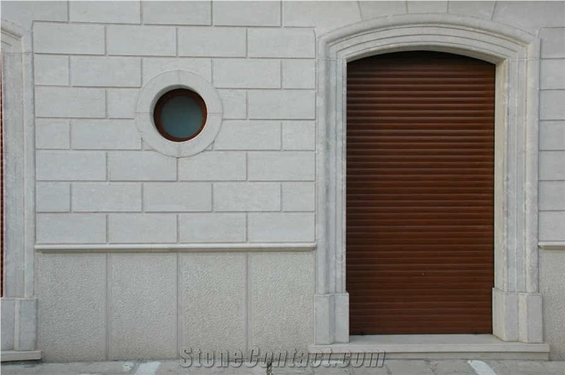 Mezza Perla - Monte Cassino Marble Door Frames