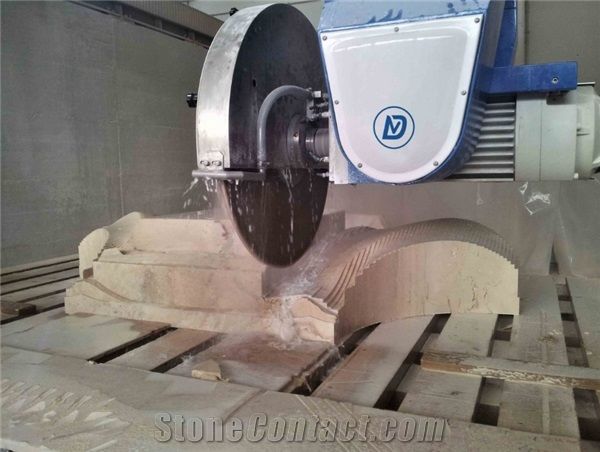 Donatoni - Quadrix DV 1100 Numeric Control Cutting-Shaping Center