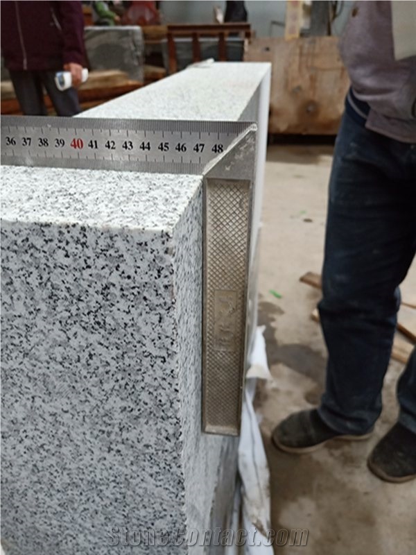 Hn G623 Granite Kerbstone Roadside Paving Stone