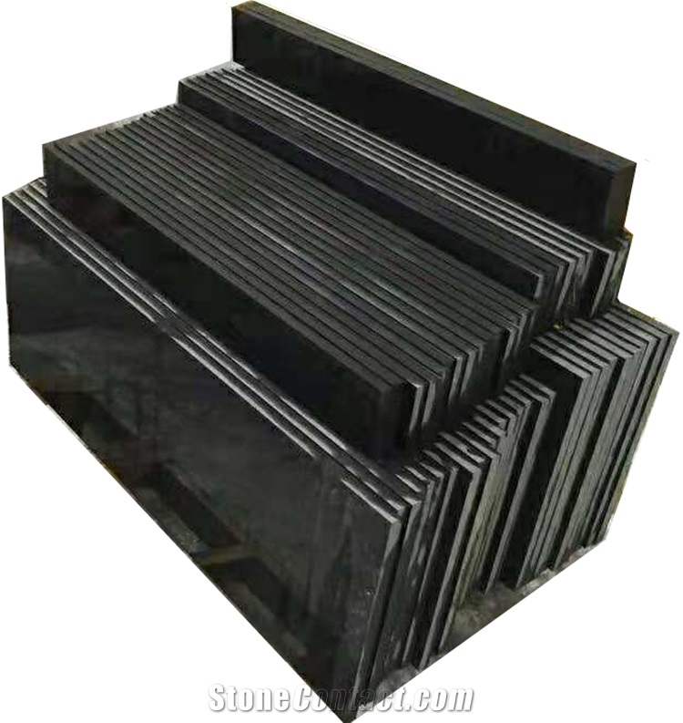 China Absolute Black Granite Slabs