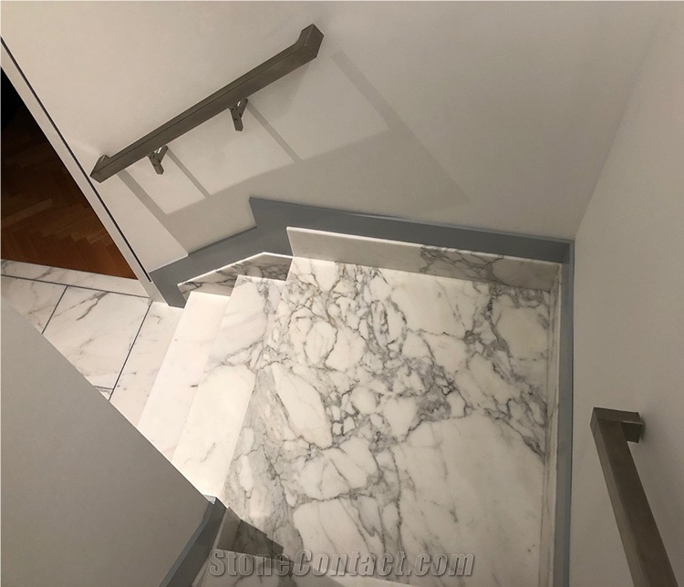 Calacatta Borghini Natural Stone Marble Slabs