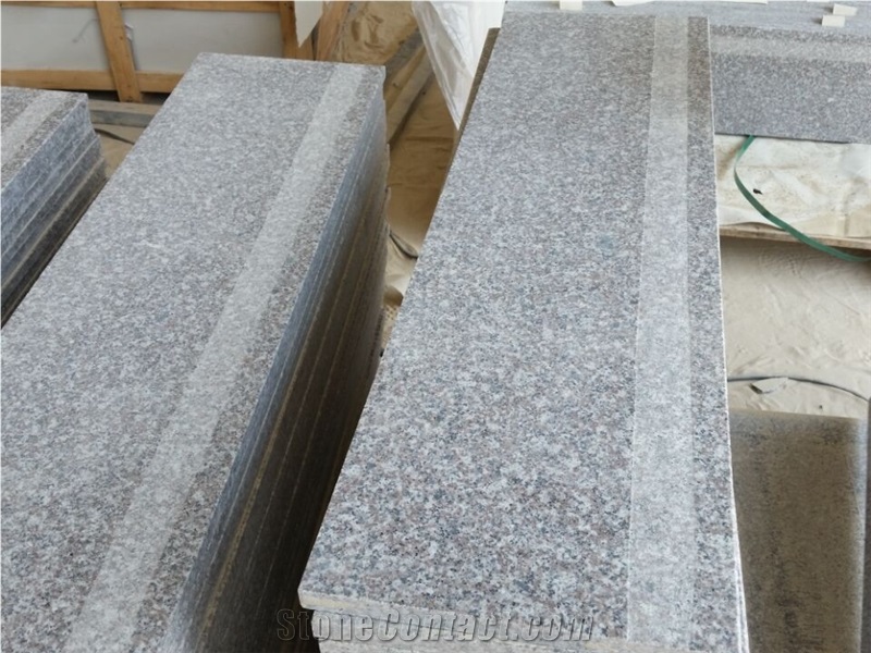 China Medium Grey Granite Stairs
