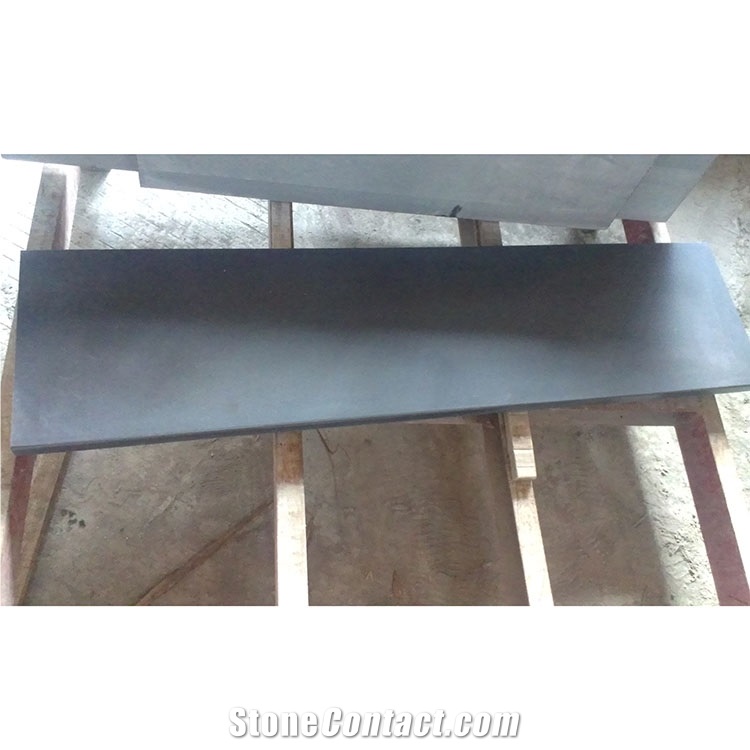 Customized Mongolia Black Granite Stair