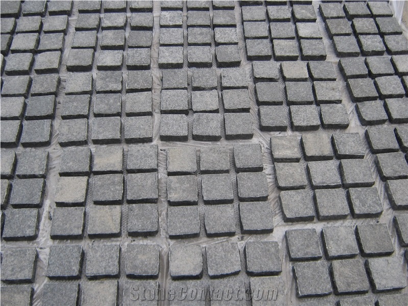 G684 Original Black Granite Cubes