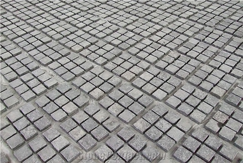 G684 Original Black Granite Cubes