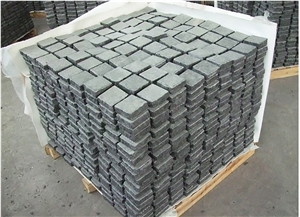 G684 Original Black Granite Cubes