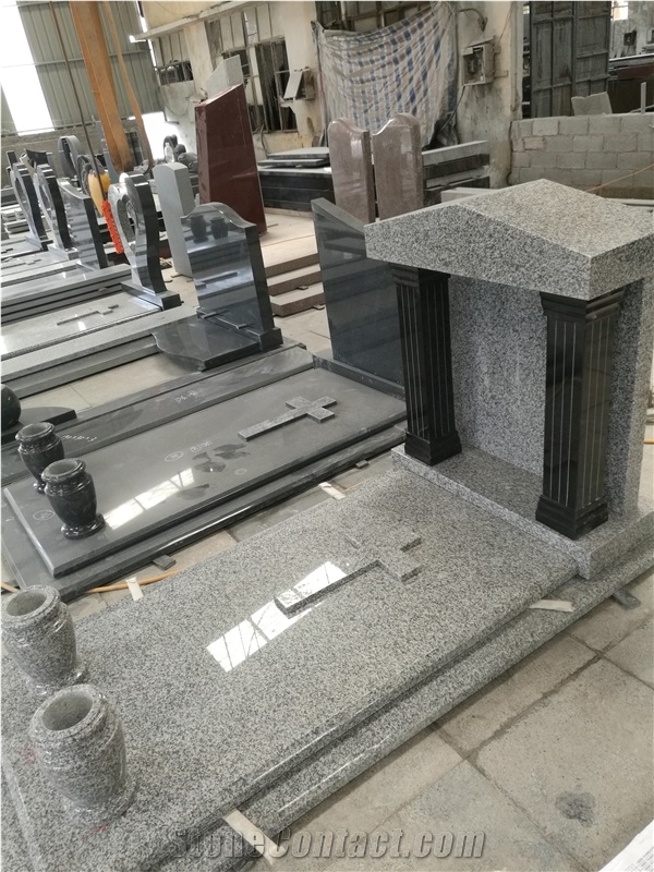 Granite Monuments with Angel Wings Slabs Xiamen