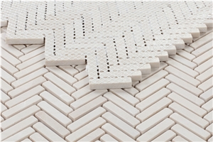 Herringbone Mini Marfil 10.50x11 Mosaic Tile Honed