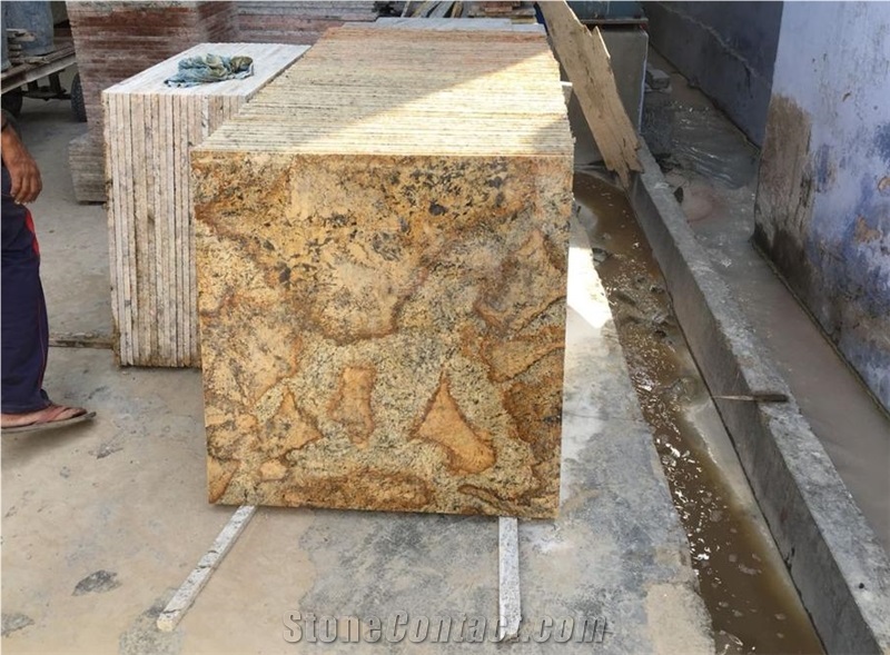 Polished Alaska Gold Granite for Countertop