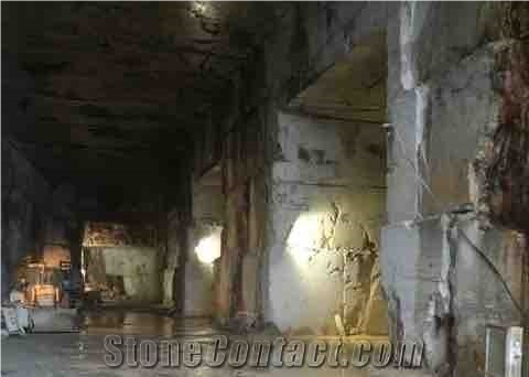 Natural Stone Repen Povir Limestone Blocks, Slovenia Grey Limestone