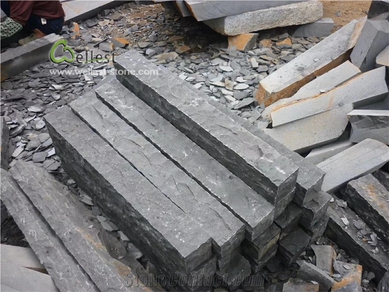 Black Basalt Stone Post Palisade for Landscape