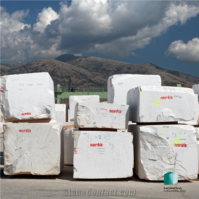 Kyknos White Marble Blocks