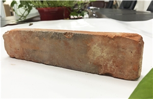 Red Reclaimed Used Old Thin Brick Veneer