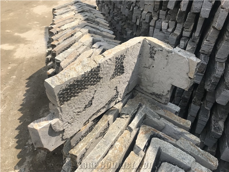 Rust Slate Stacked Stone Corners Meshed Cement