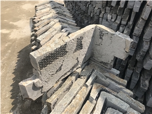 Rust Slate Stacked Stone Corners Meshed Cement