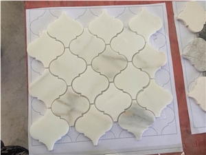 Calacatta Gold Lantern Shape Marble Mosaic