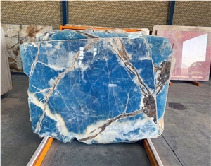 Blue Onyx from Iran