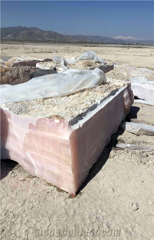 Pink Onyx Of Iran