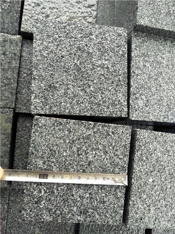 G654 Sesame Black Dark Kobra Cube Paver