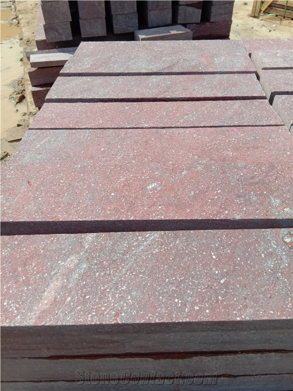 G666 Red Porphyry Porfido Flamed Tile