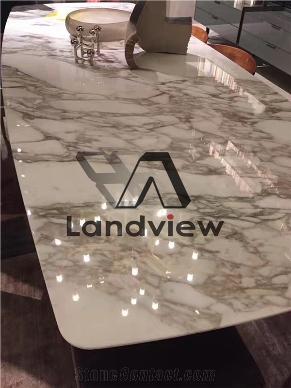 Calacatta Macchia Oro Marble Steps