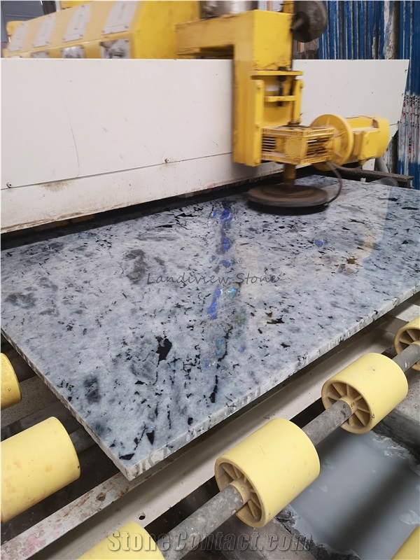 Labradorite Bianca Countertops