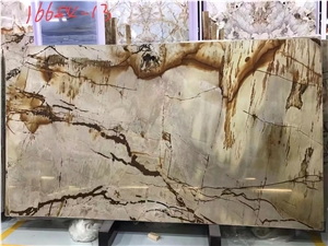 Roma Imperiale Quartzite Creamy Beige with Golden