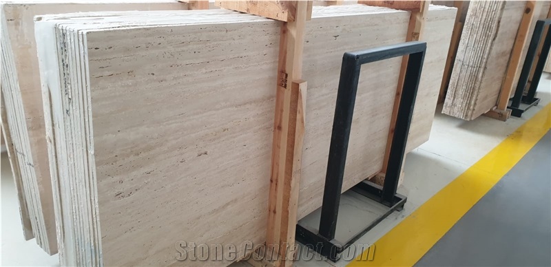 Light Travertine Slabs