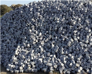 Ezine Grey Granite Cubestone, Cobble Stone