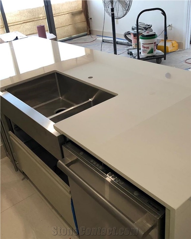 Caesarstone Kitchen Countertop