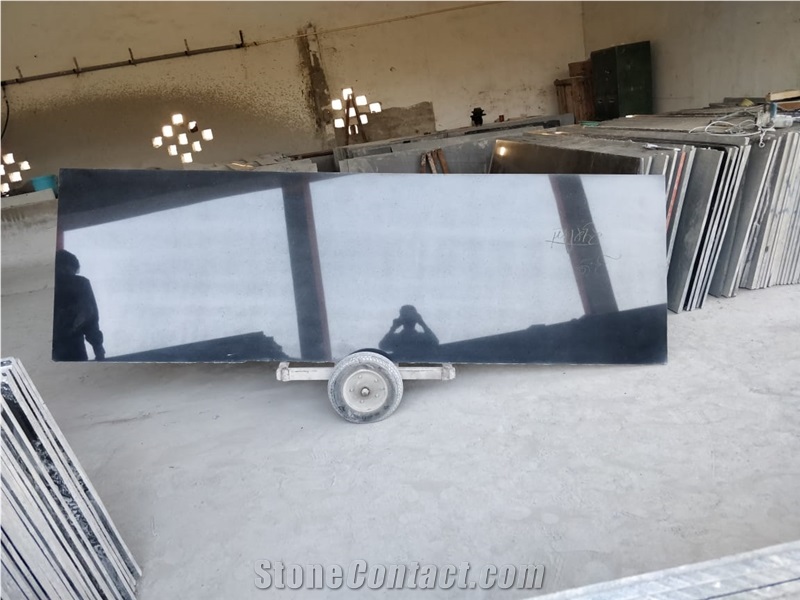 Ivory Black Granite Slabs