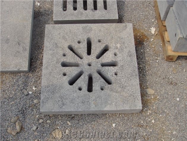 Bluestone Pavers, Cobbles, Walkways,Rain Chamfer
