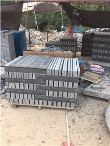 China Black Basalt Split Face Mushroom Stone
