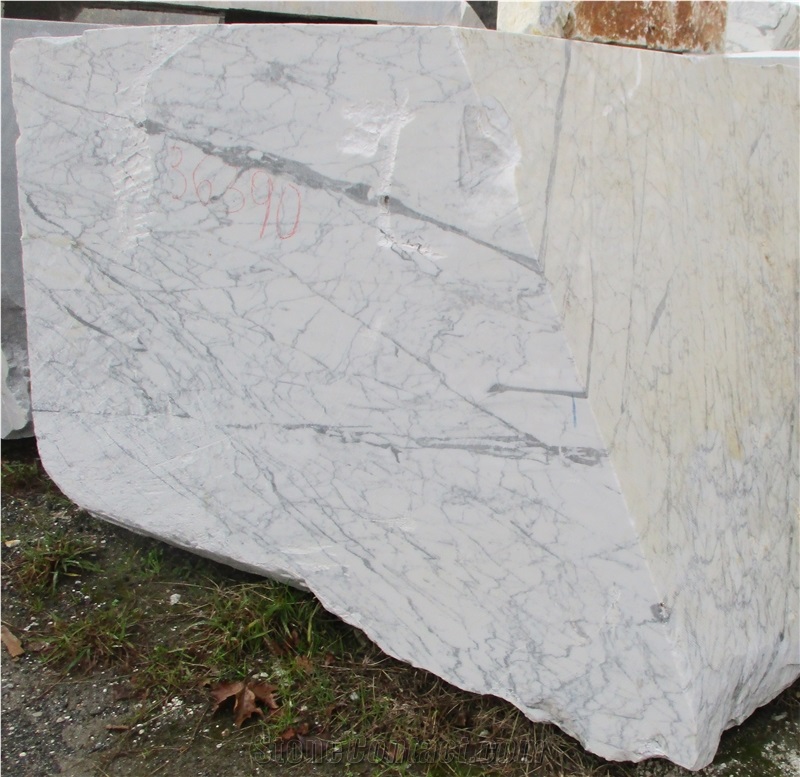 Statuarietto Classico Marble Blocks