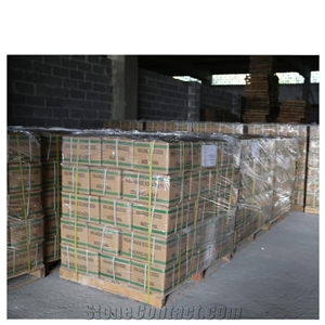Fast Splitting Expansive Demolition Powder