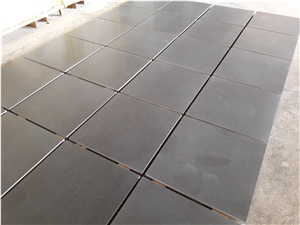 Antracita Black Calcarenite Tiles