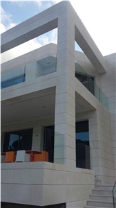 Caliza Alba White Limestone