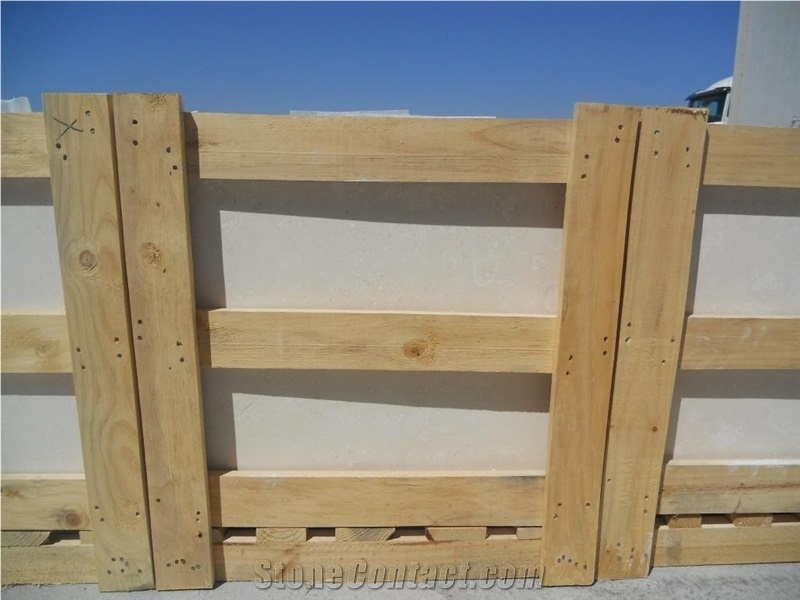 Caliza Alba White Limestone