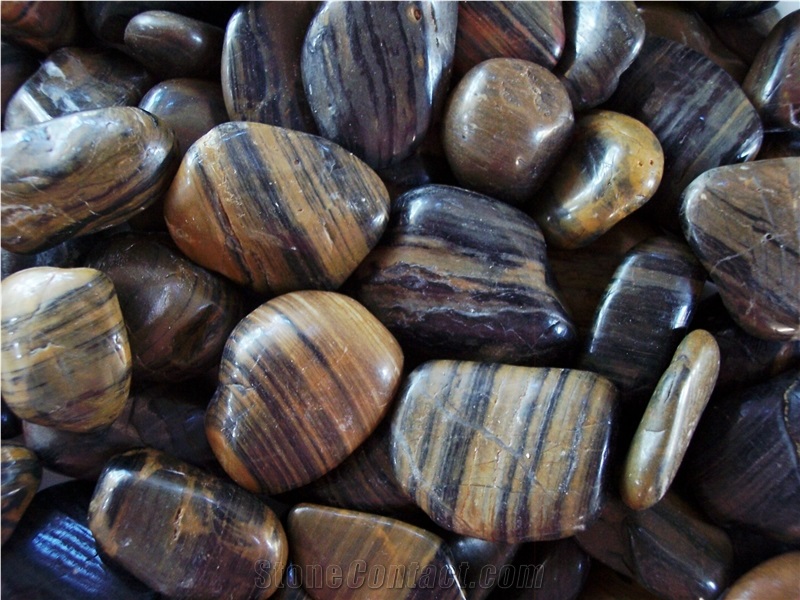Pebbles, River Stone, Crushed Chips Gravels