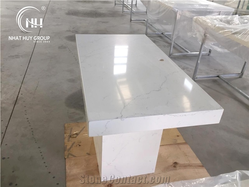 Vq8066 Giotto Table Set Fabicator, Cut to Size Quartz Stone Interior Furniture
