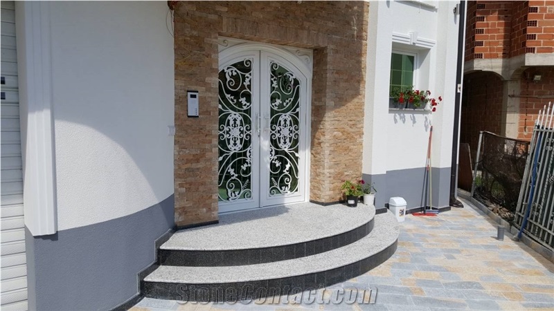 Frontdoor Granite Stairs
