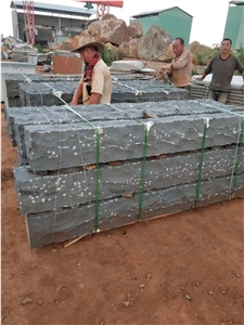 Bluestone Split Kerb Cobble Stair