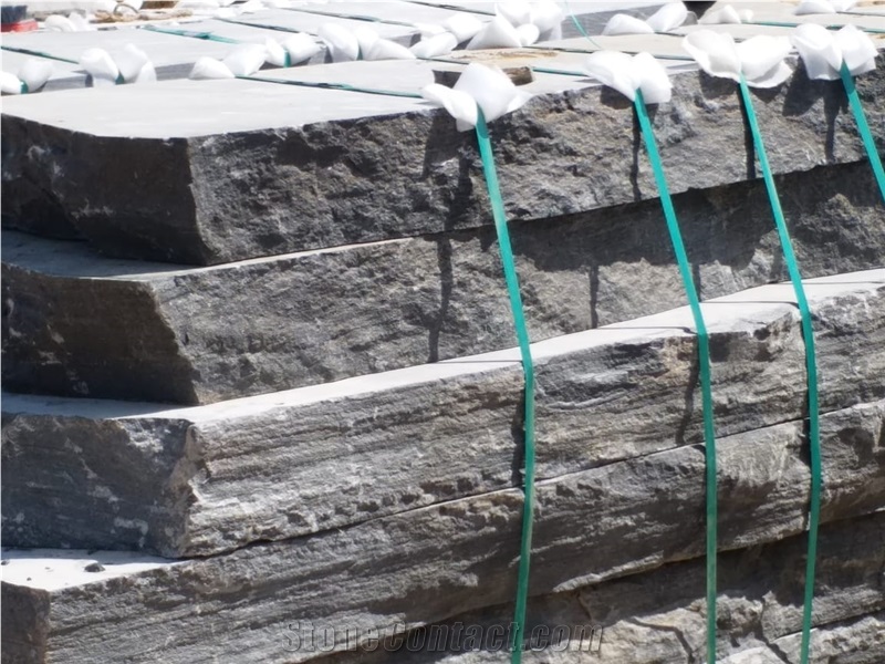 Monsoon Black Quartzite Stone Landscaping Products
