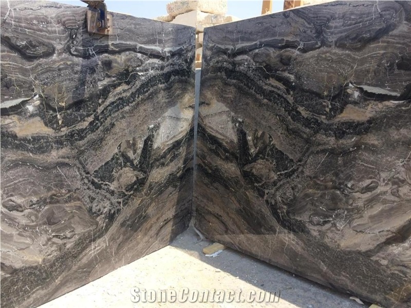 Polished Iride Nero Marble Slabs