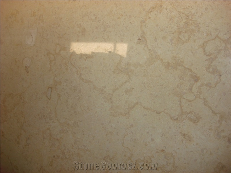 Polished Perlatino Menia Marble Slabs