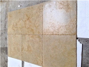 Polished Perlatino Menia Marble Slabs